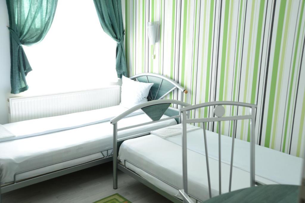 Hotel Zeneva Kragujevac Phòng bức ảnh